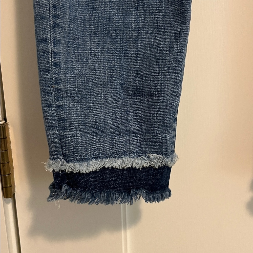 Loft Jeans - Picture 2 of 6